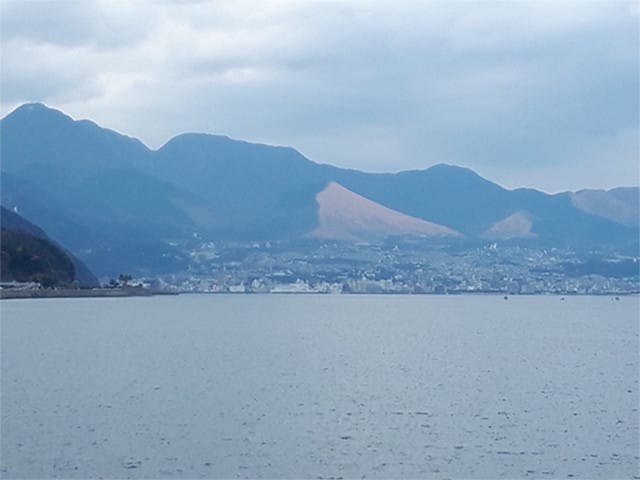 店内から観える海